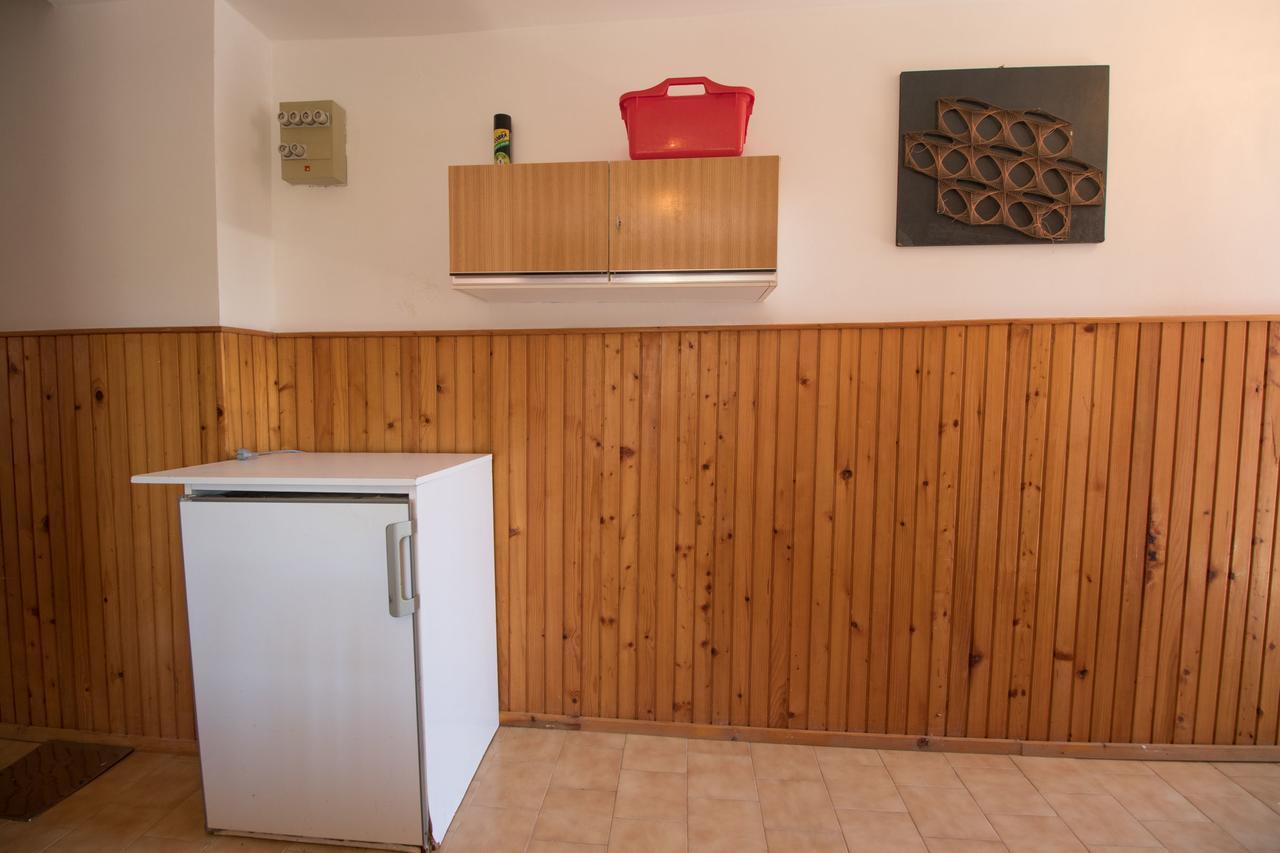 Apartments Josip By The Sea Novi Vinodolski Quarto foto